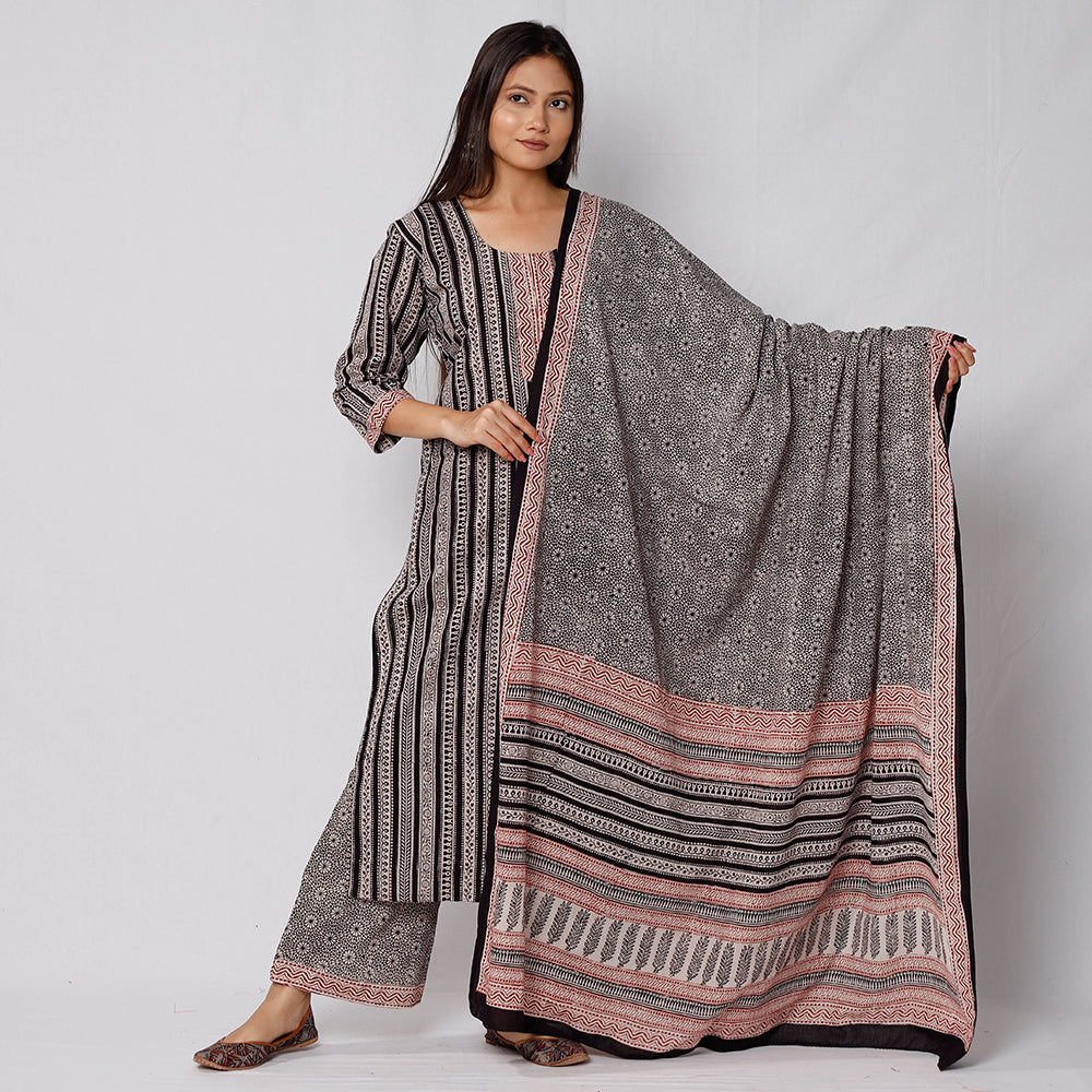 Black - Bagh Block Printed Cotton Kurta with Palazzo & Dupatta Set 15