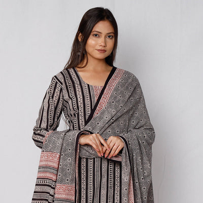 Black - Bagh Block Printed Cotton Kurta with Palazzo & Dupatta Set 15
