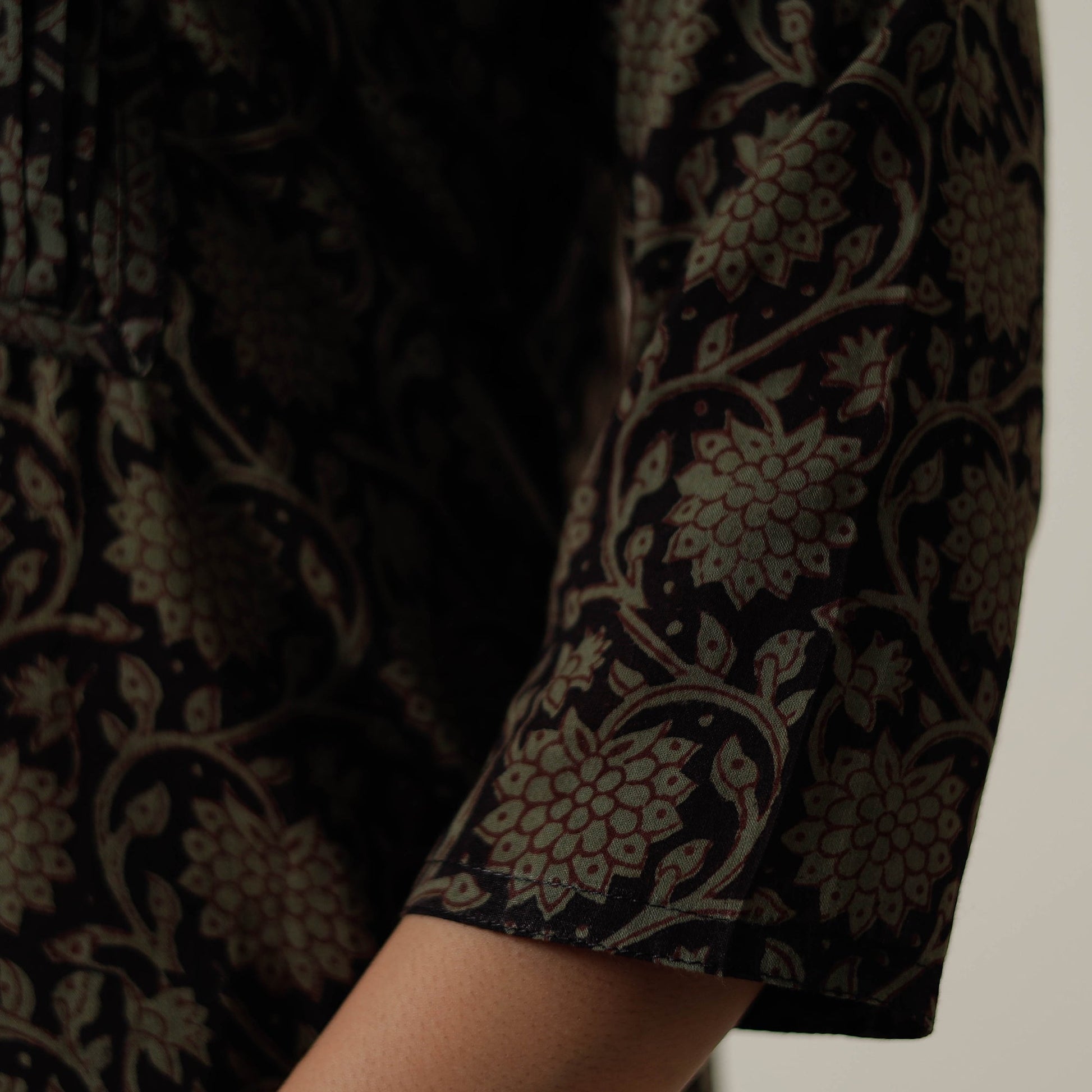Black - Block Print Mul Cotton Straight Bagh Kurta 03