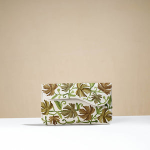 Beige - Chain Stitch Crewel Hand Embroidery Leather Wallet
