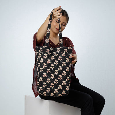 Black - Handcrafted Quilted Sanganeri Block Printed Shoulder Bag