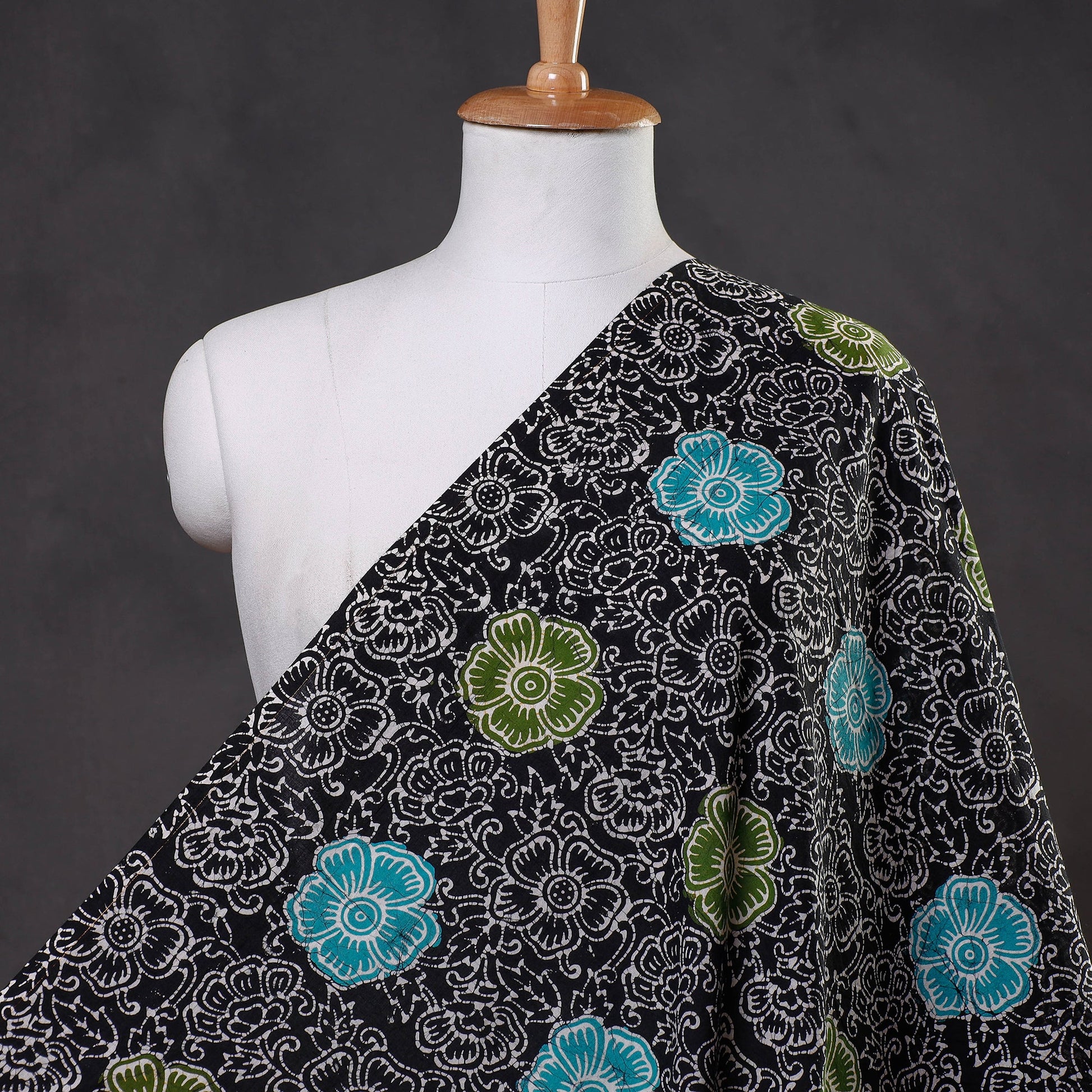 Black - Indonesian Style Cotton Batik Print Fabric