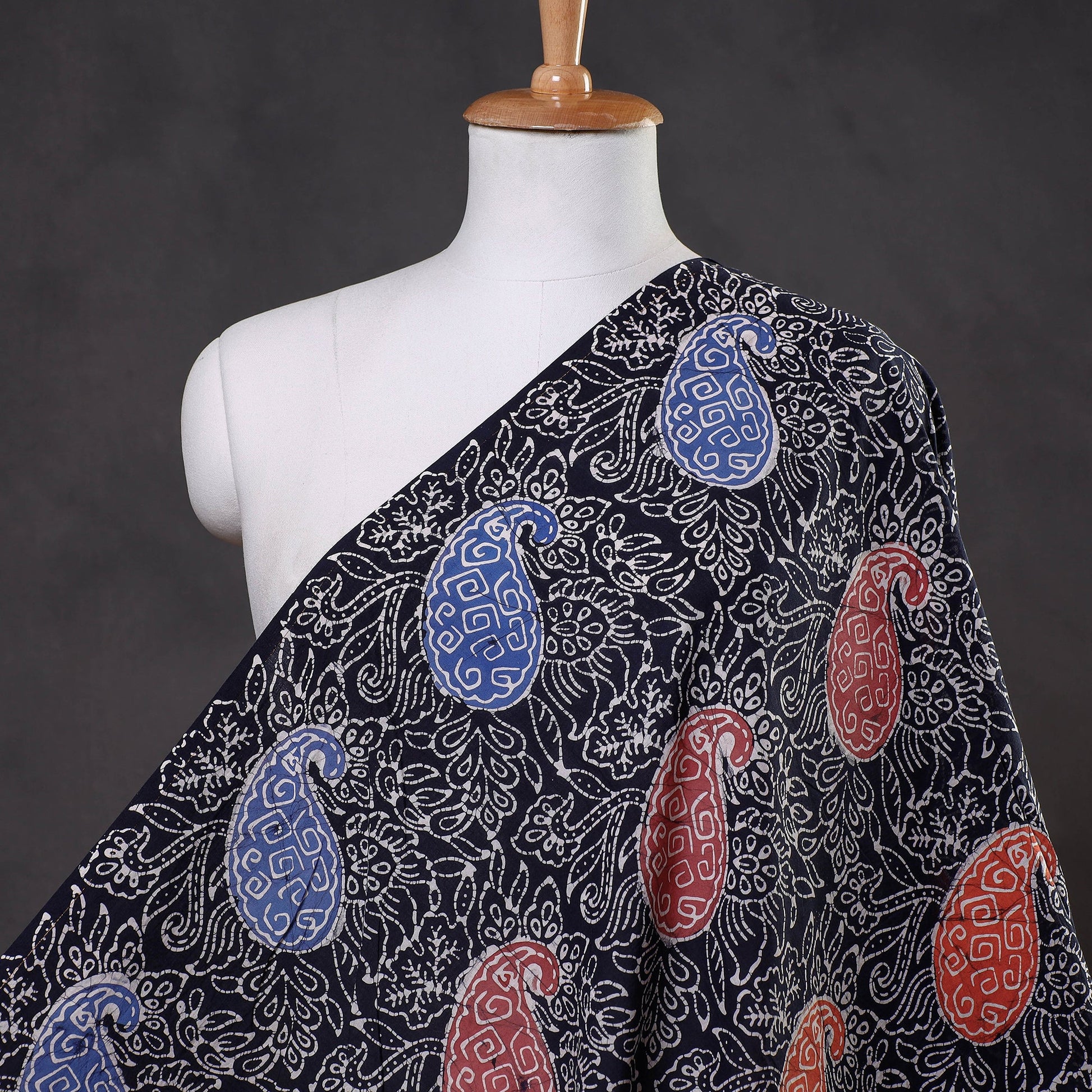 Black - Indonesian Style Cotton Batik Print Fabric