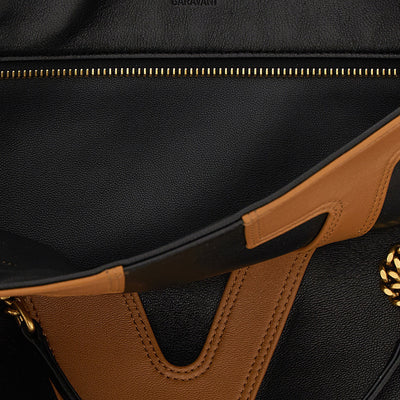 Valentino Garavani Viva Superstar Midi Shopping Bag