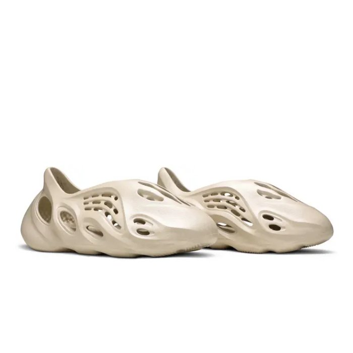 Yeezy Foam Runner 'Sand'