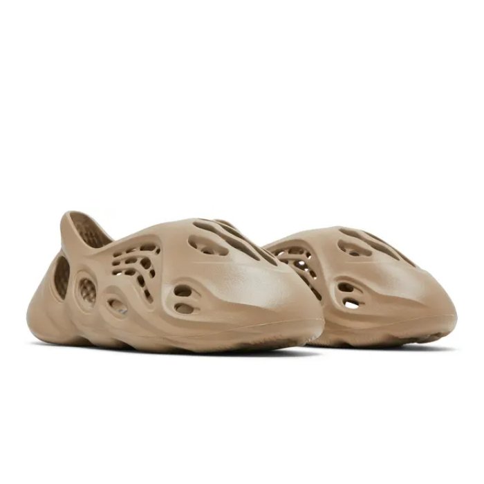Yeezy Foam Runner 'Mist'