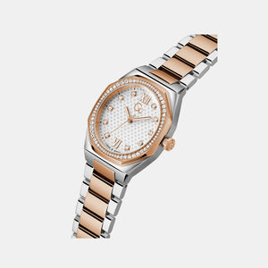 Coussin Sleek Women Quartz Silver Dial Analog Stainless Steel Watch Z25001L1MF