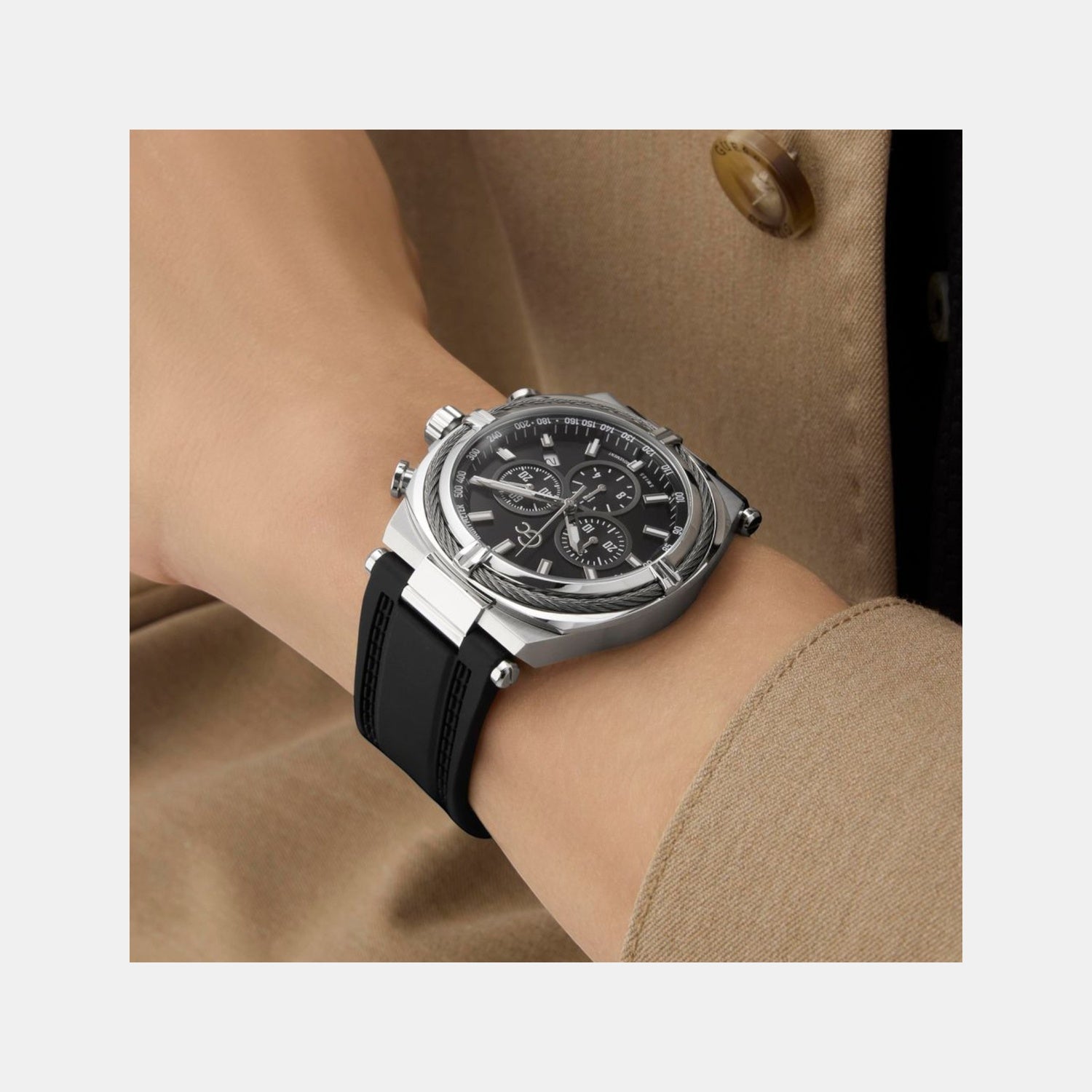 Gc Ironclass Men Quartz Black Dial Chronograph Silicone Watch Z32007G2
