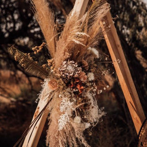 A Creekside Affair Styled Shoot