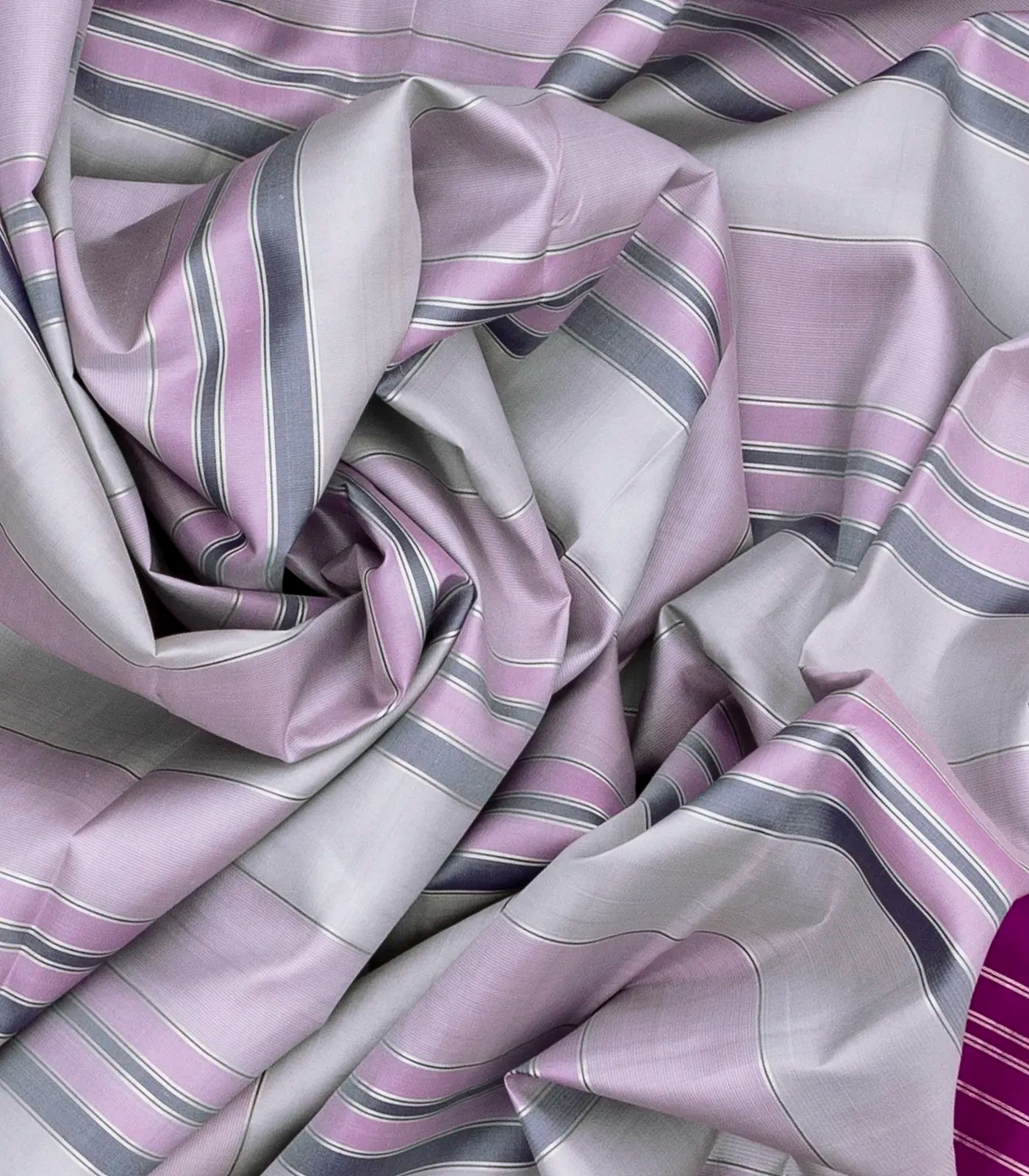 Grey Handloom Kanchipuram Korvai Silk Saree With Stripes