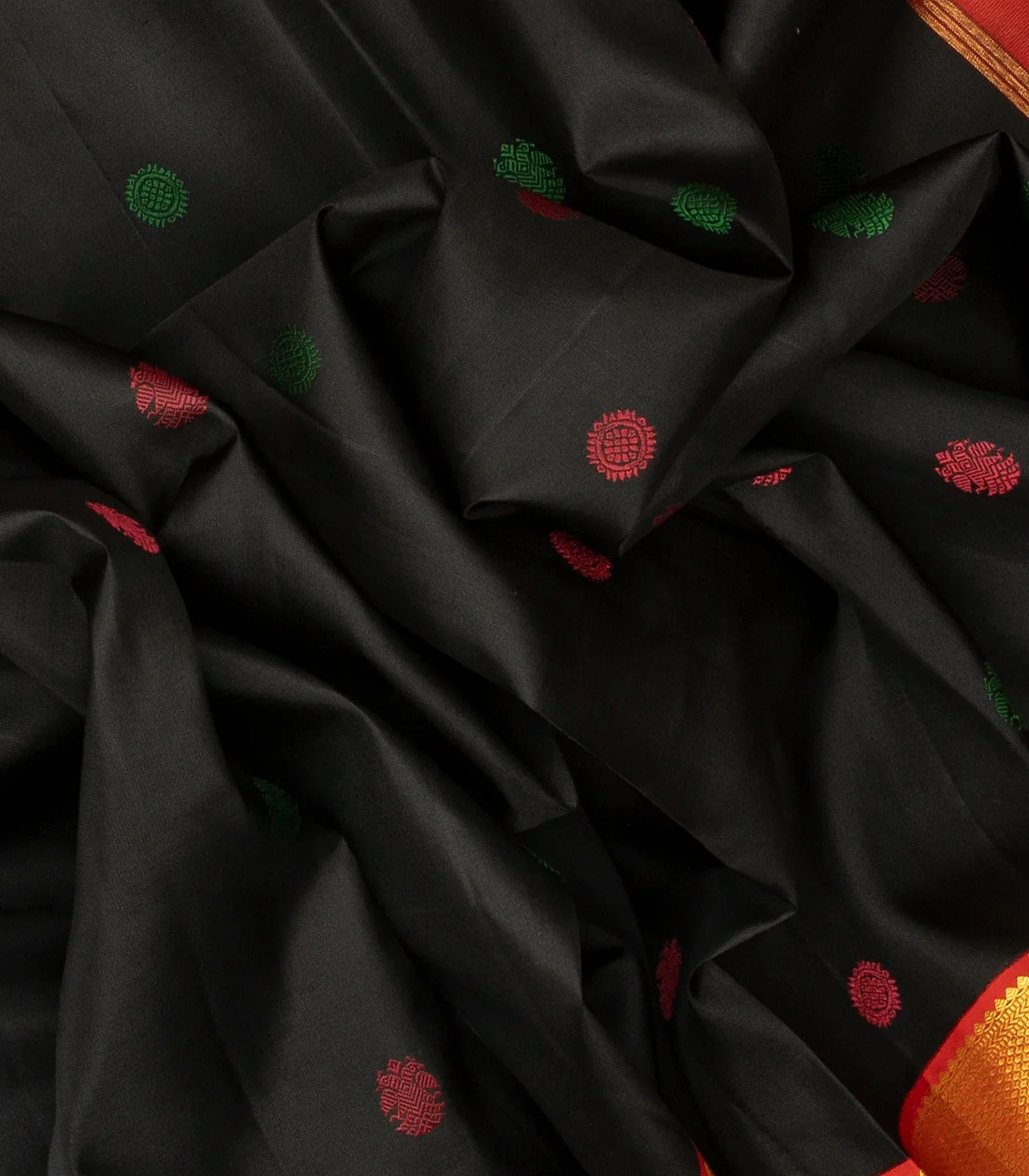 Black Handloom Kanchipuram Silk Saree With Gandaberunda Buttas