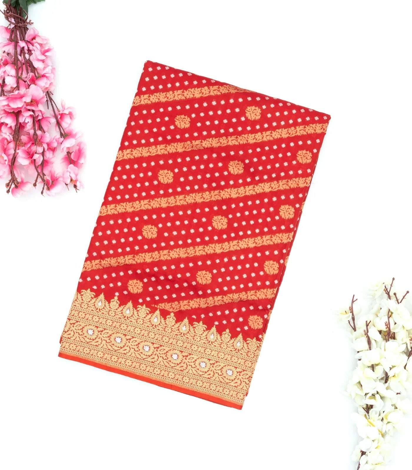 Red Handwoven Banarasi Silk Saree With Diagonal Floral Motifs
