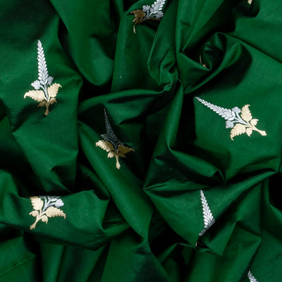 Dark Green Handloom Banarasi Silk Saree With Floral Buttas