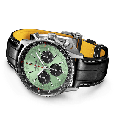 Breitling Navitimer B01 Green Dial Men 43mm