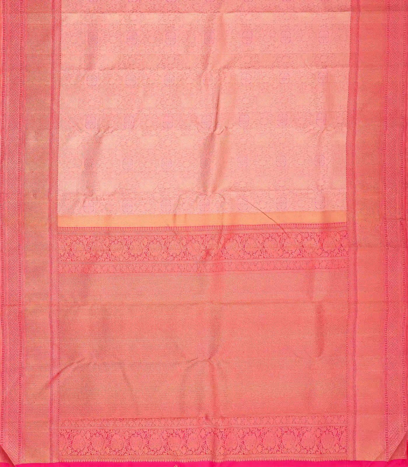 Pink Handloom Kanchipuram Silk Saree With Floral Motifs