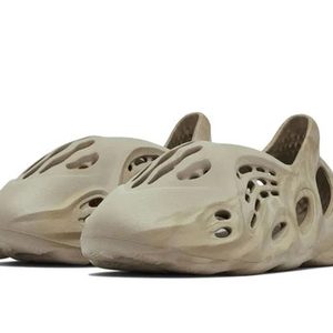 ADIDAS YEEZY FOAM RNNR STONE SAGE