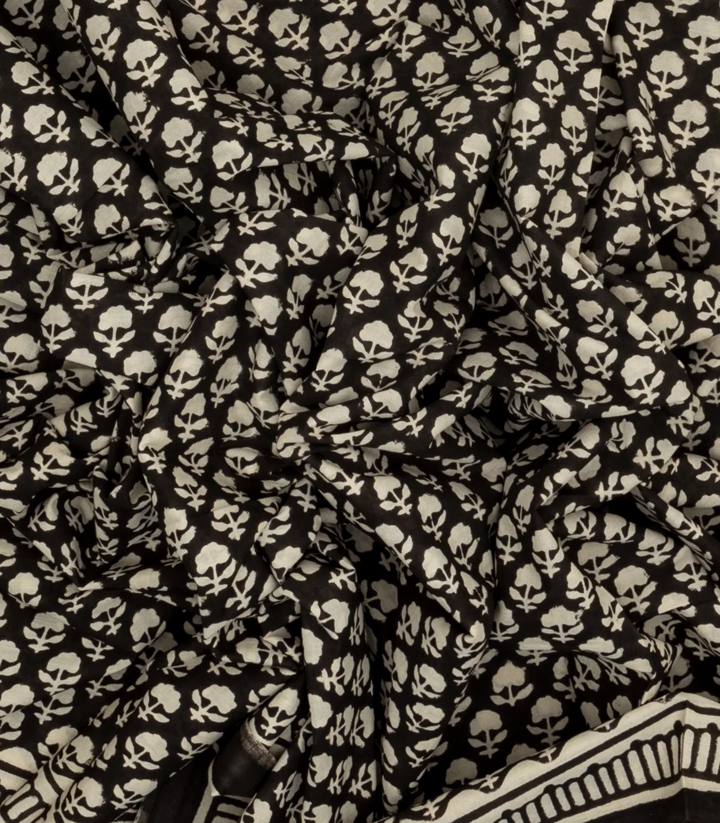 Black Woven Jaipur Cotton Saree With Cream Printed Floral Motifs