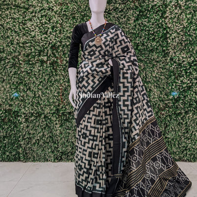 Dark Bottle Green Odisha Ikat Contemporary Silk Saree