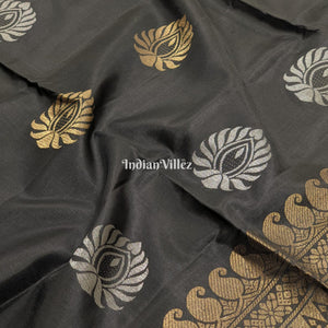 Black South Handloom Kanjivaram Soft Silk Saree
