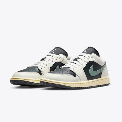 Air Jordan 1 Low Jade Smoke (W)