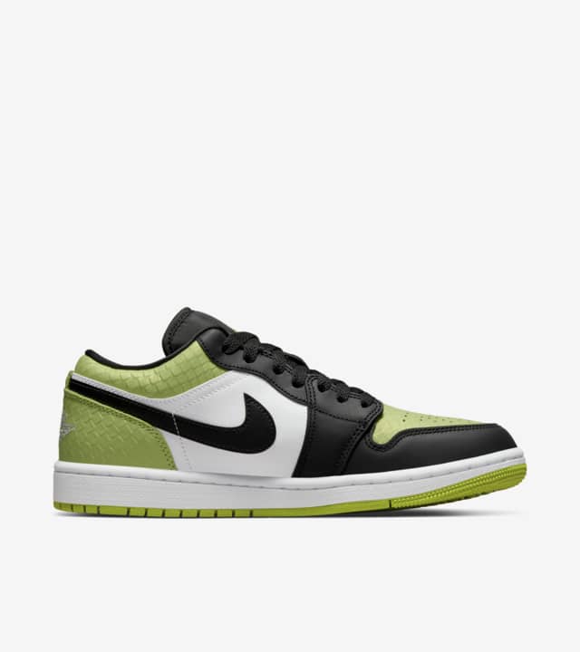 JORDAN 1 LOW SNAKESKIN VIVID GREEN