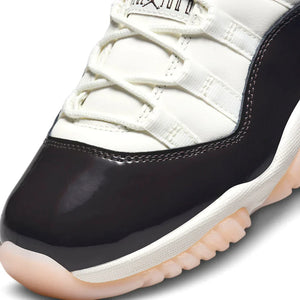 Air Jordan 11 Retro 'Neapolitan' Black Friday