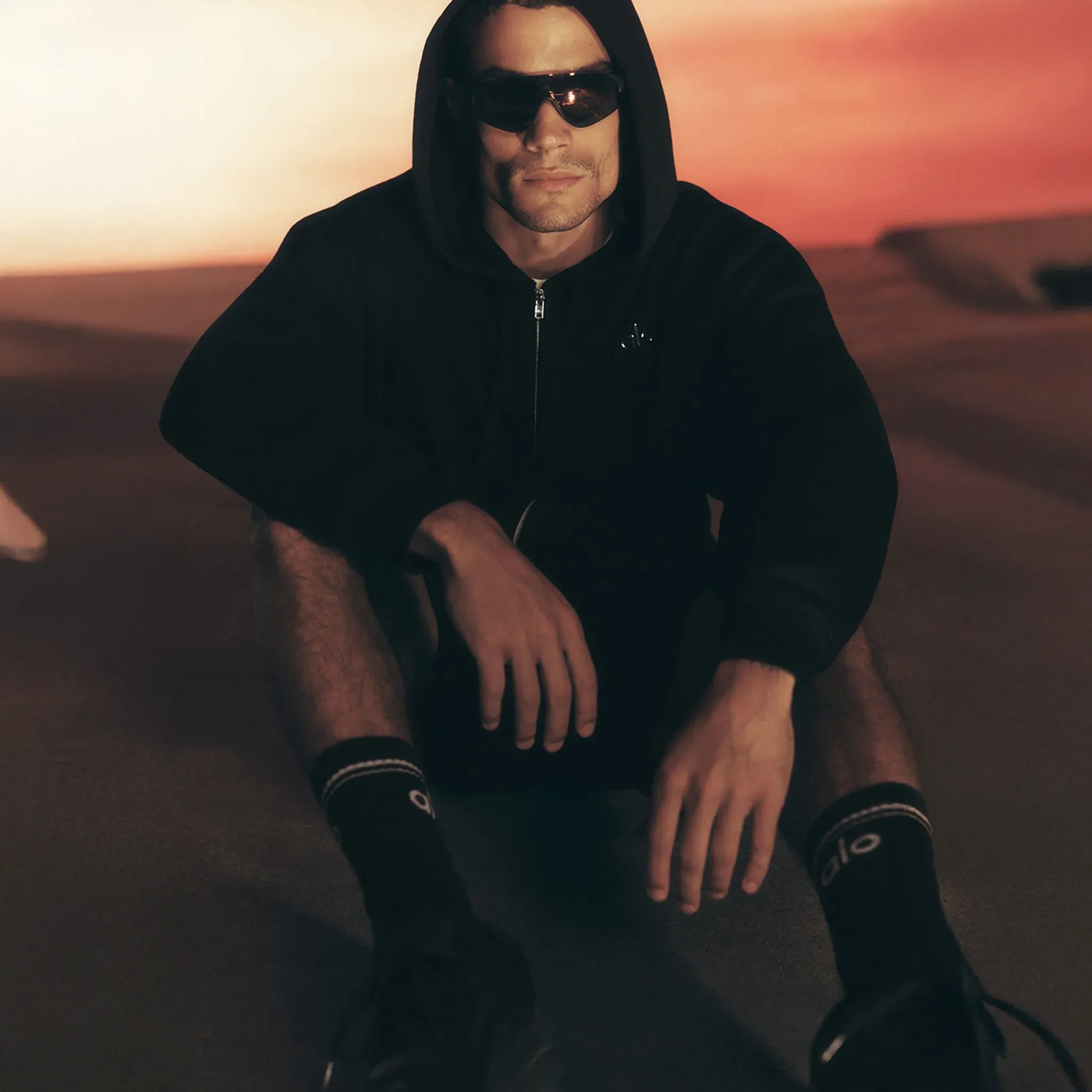 Alo Yoga Accolade Black Zip-Up Hoodie