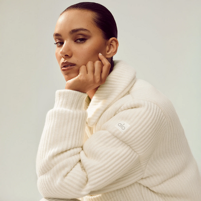 Alo Yoga Cashmere Northstar Ivory Puffer Jacket (W)