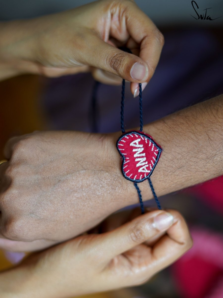 Anna (Rakhi)