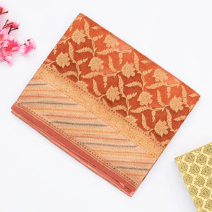 Baby Pink Handloom Banarasi Silk Cotton Saree With Floral Motifs