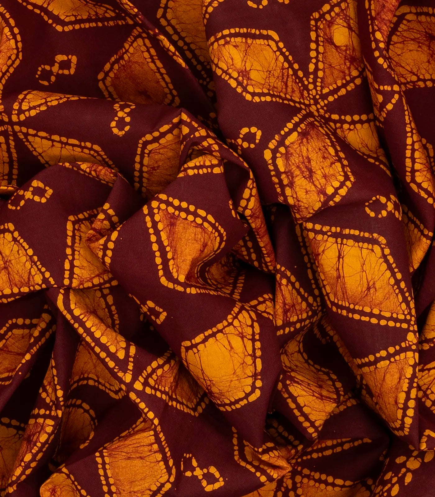 Maroon Sungudi Cotton Saree With Floral Motifs