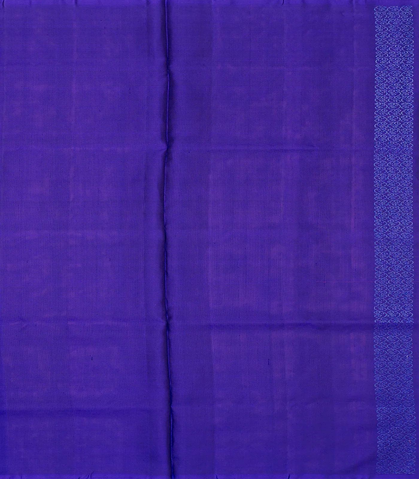 Magenta Handloom Soft Silk Saree With Floral Zari Butta -Magenta