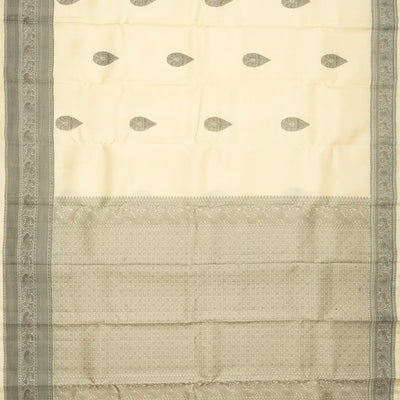 Off White Handloom Kanchipuram Silk Saree With Annam Buttas