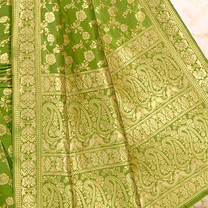 Kelly Green Printed Banarasi Saree