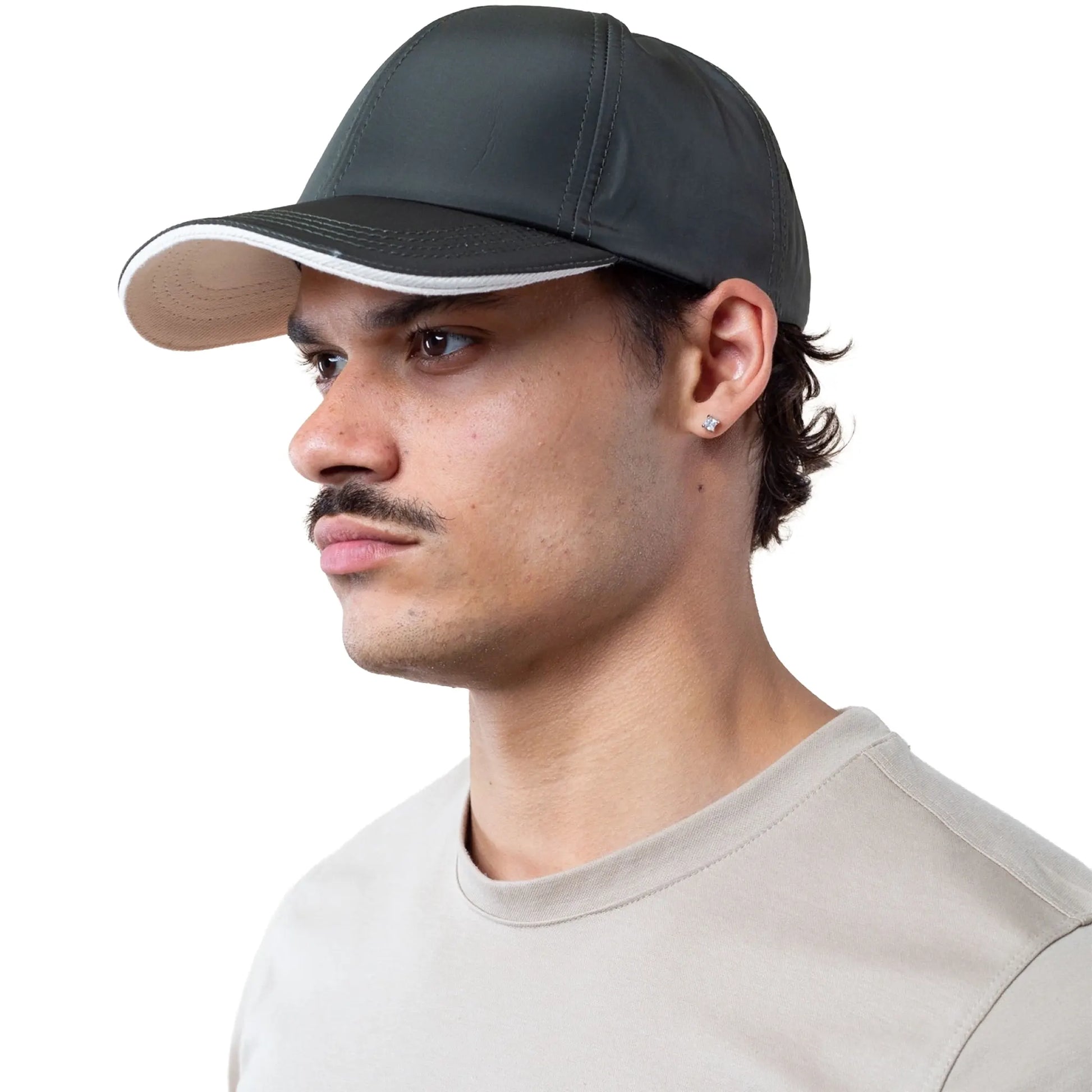 Be Gentle Waterproof Gloss Pet Black Baseball Cap