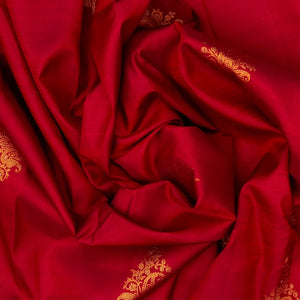 Crimson Handloom Kanchipuram Silk Saree With Mango Buttas