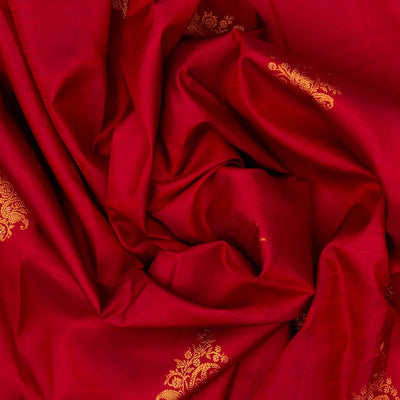 Crimson Handloom Kanchipuram Silk Saree With Mango Buttas