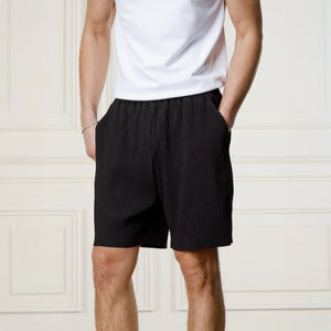 Belier Pleated Black Shorts