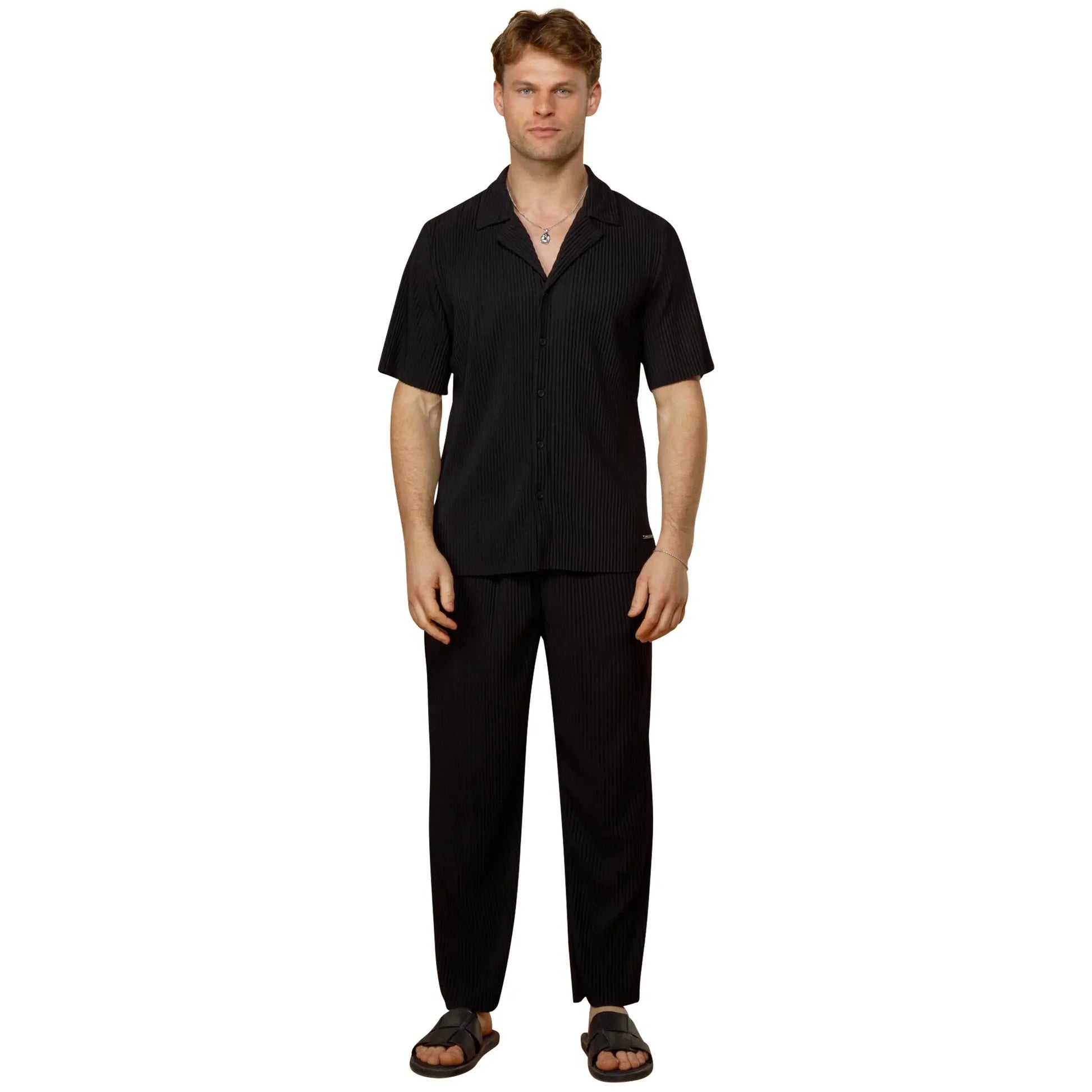Belier Pleated Short Sleeve Black Resort Shirt