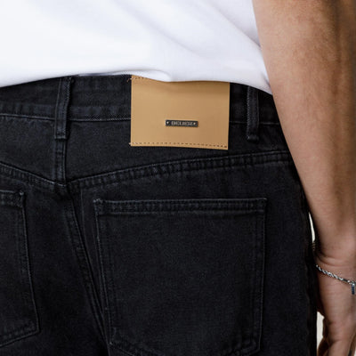 Belier Straight Leg Jeans Washed Black