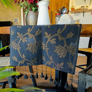 Black Sesame Pudding (Table Runner)