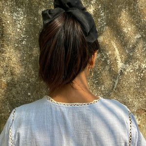 Black truffle ( Scrunchies )
