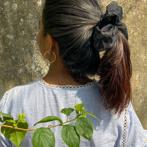 Black truffle ( Scrunchies )