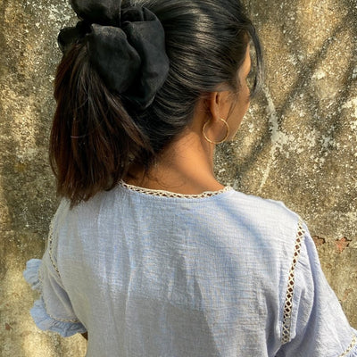 Black truffle ( Scrunchies )