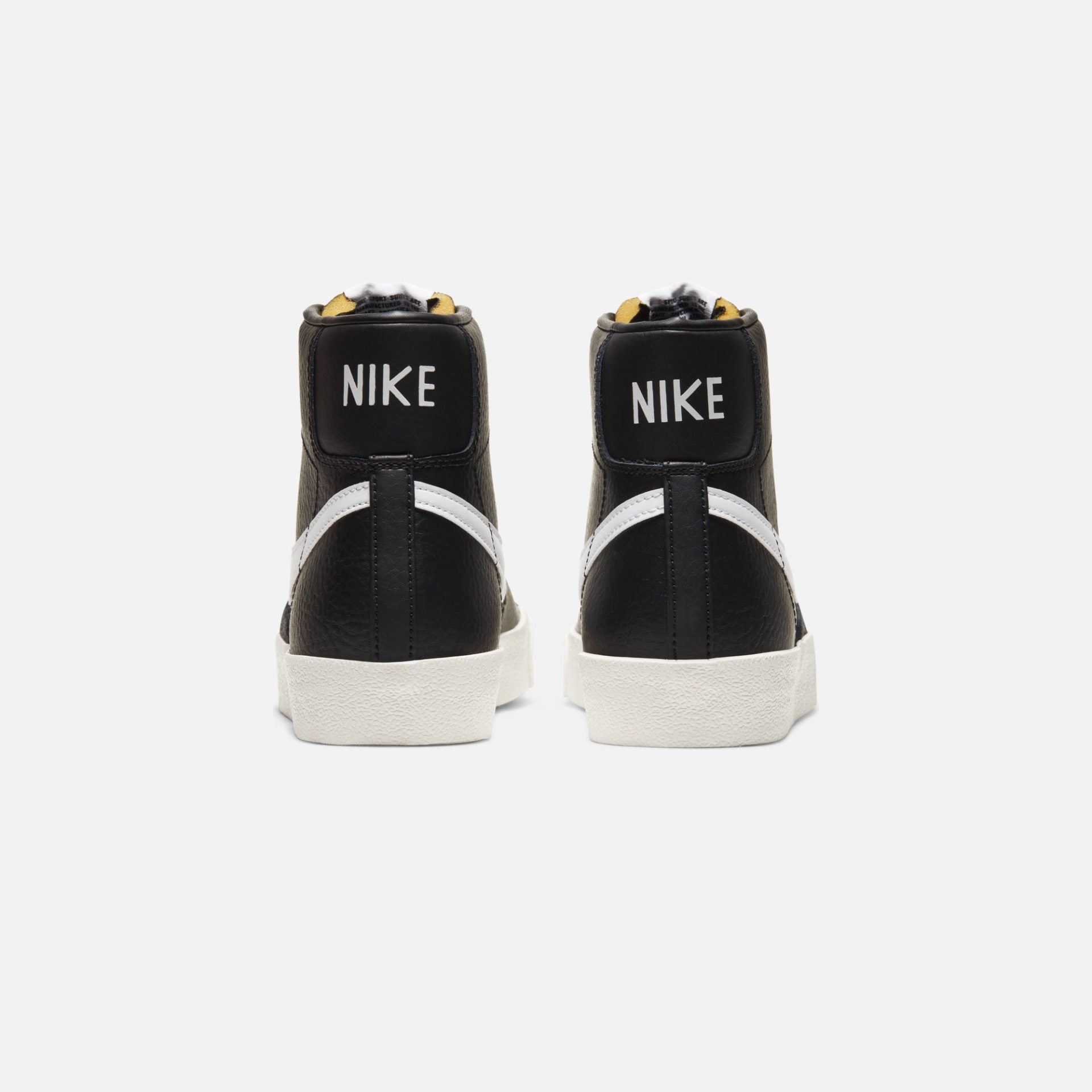 Nike | BLAZER MID '77 VINTAGE