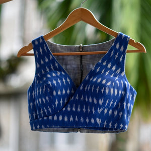 Blue and Grey Alat Palat