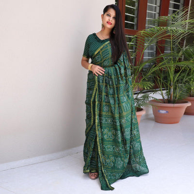 Bottle Green Bandhani Printed With Woven Border Tapetta Silk Saree