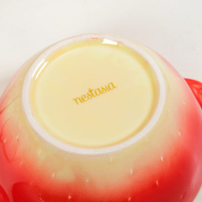 Strawberry Ceramic Serving Bowl With Lid 900ml