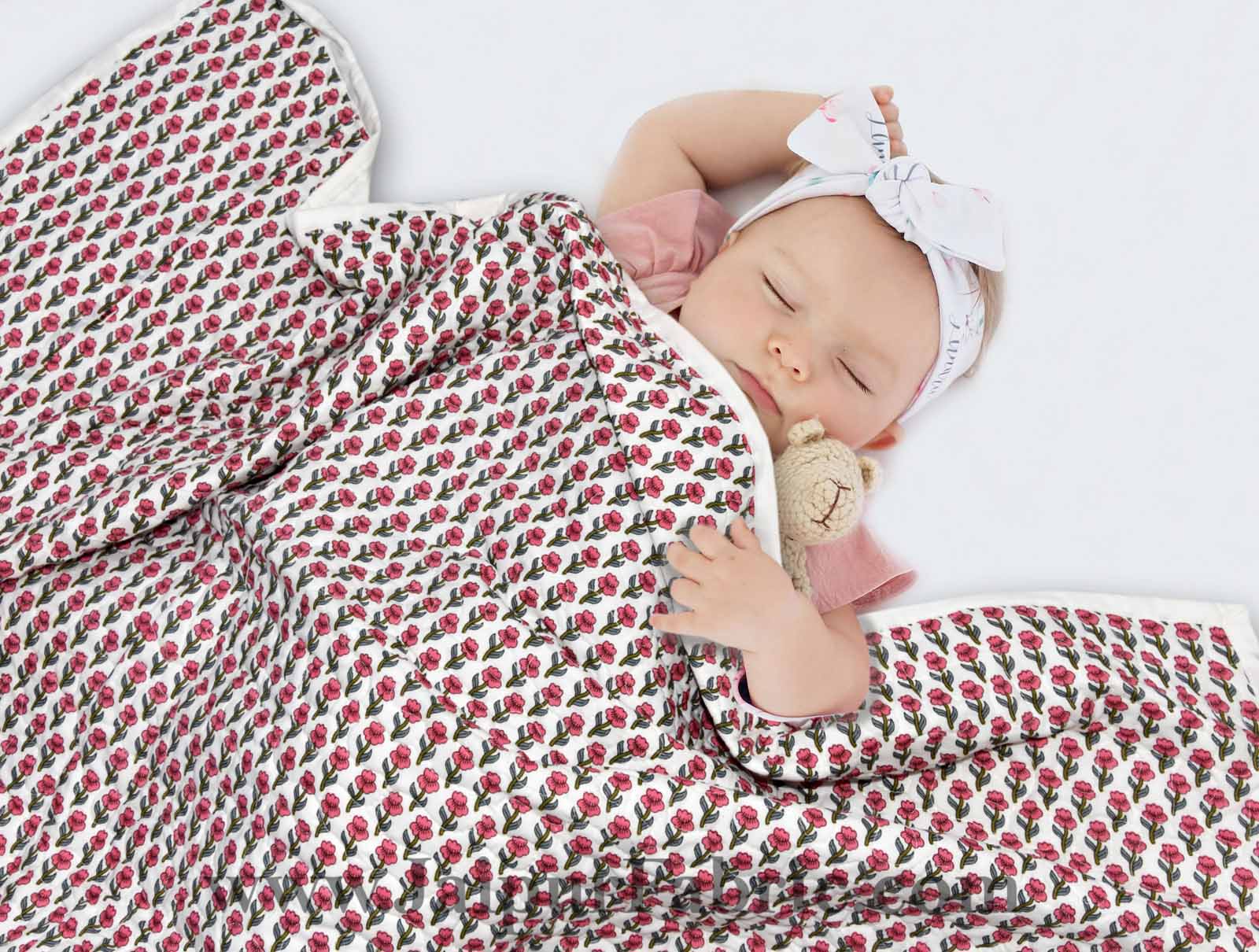 Baby Blanket Newborn Pink & Green Soft Crib Comforter and Toddler Swaddling Blankets for Babies 120 x 120 cm Colourful White Base Baby Quilt