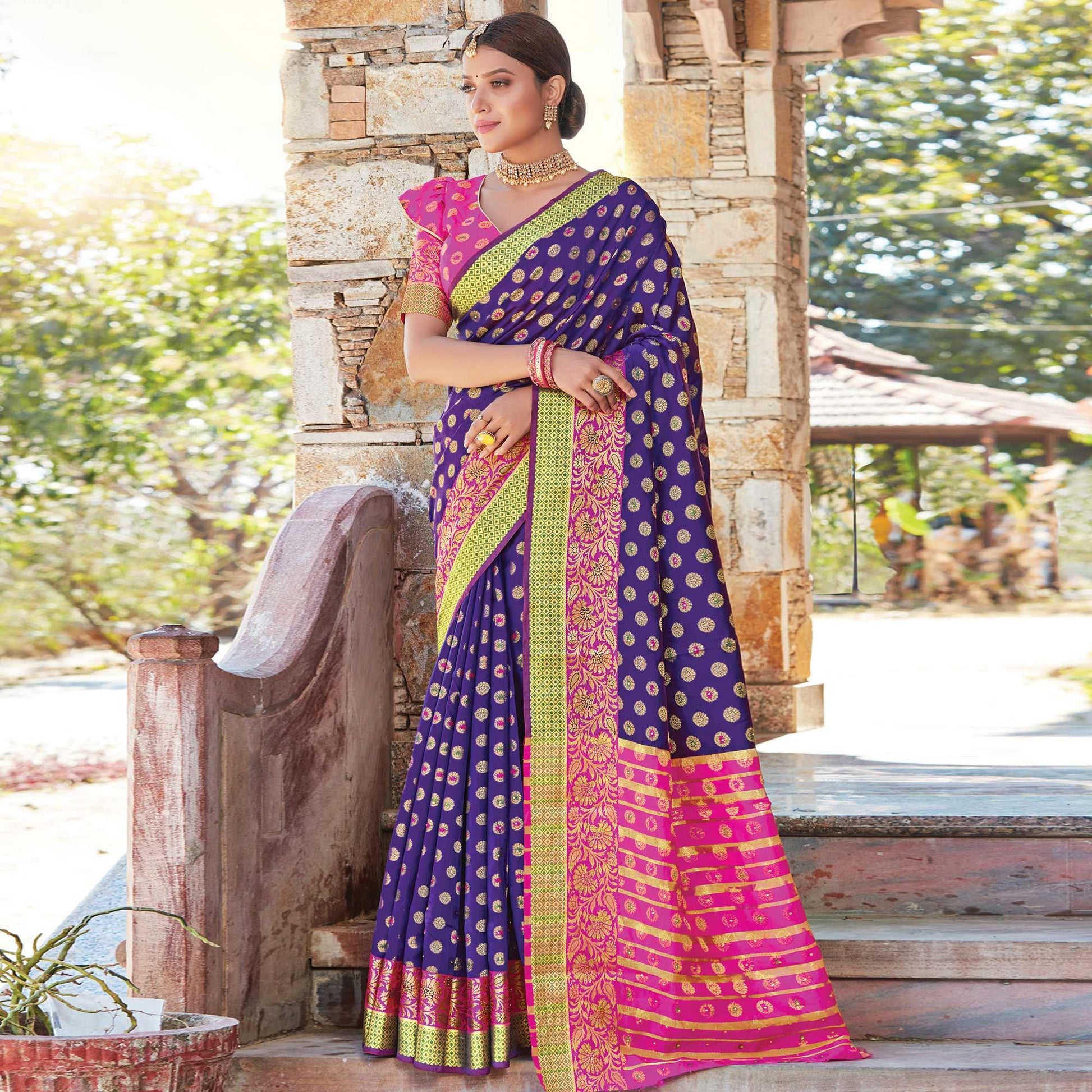Breathtaking Purple Colored Festive Wear Woven Handloom Silk Sareee